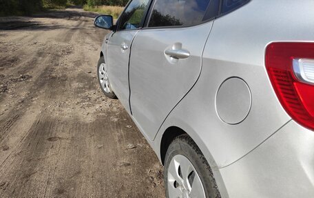 KIA Rio III рестайлинг, 2013 год, 859 000 рублей, 34 фотография