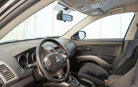 Mitsubishi Outlander III рестайлинг 3, 2010 год, 1 090 000 рублей, 20 фотография