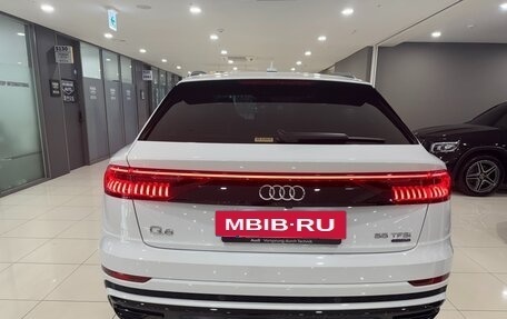 Audi Q8 I, 2022 год, 7 399 007 рублей, 4 фотография