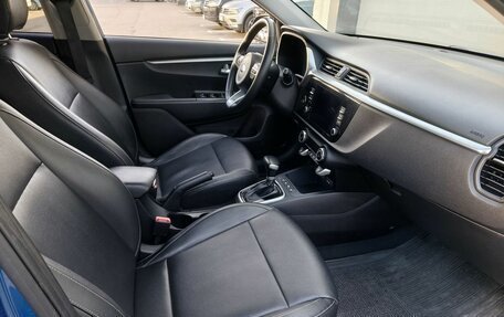 KIA Rio IV, 2021 год, 1 445 000 рублей, 10 фотография