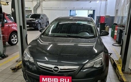 Opel Astra J, 2014 год, 950 000 рублей, 2 фотография