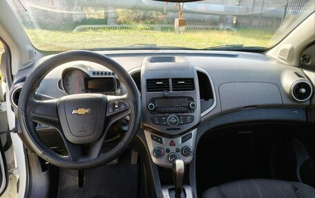 Chevrolet Aveo III, 2012 год, 525 000 рублей, 11 фотография