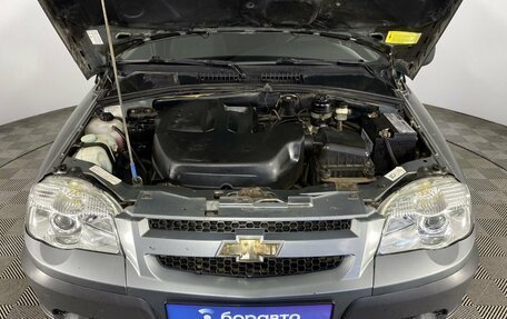 Chevrolet Niva I рестайлинг, 2011 год, 490 000 рублей, 4 фотография