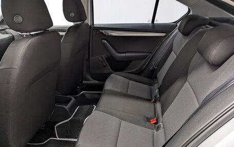 Skoda Octavia, 2014 год, 950 000 рублей, 18 фотография