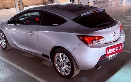 Opel Astra J, 2013 год, 645 000 рублей, 5 фотография
