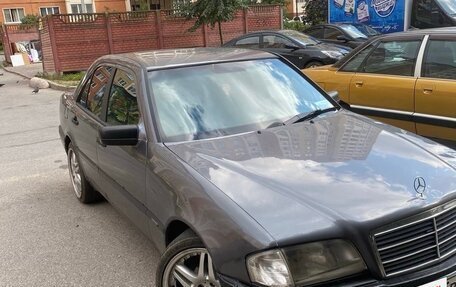 Mercedes-Benz C-Класс, 1995 год, 330 000 рублей, 11 фотография