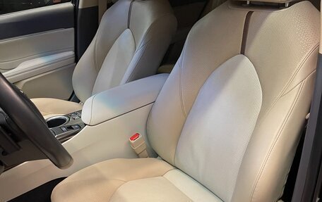 Toyota Camry, 2021 год, 3 450 000 рублей, 13 фотография