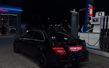 Mercedes-Benz C-Класс, 2010 год, 1 250 000 рублей, 6 фотография