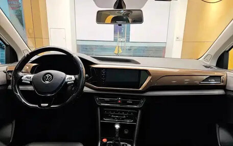 Volkswagen Tharu, 2021 год, 1 950 000 рублей, 9 фотография