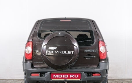 Chevrolet Niva I рестайлинг, 2009 год, 579 000 рублей, 6 фотография