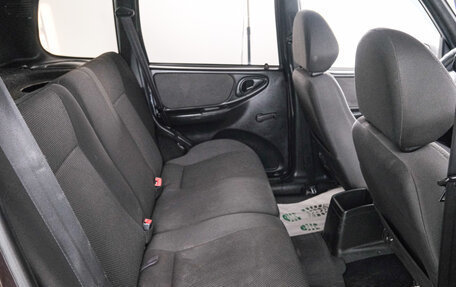 Chevrolet Niva I рестайлинг, 2009 год, 579 000 рублей, 21 фотография