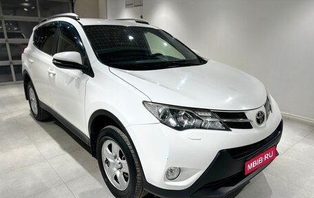 Toyota RAV4, 2015 год, 1 700 000 рублей, 1 фотография