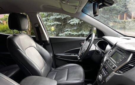 Hyundai Santa Fe III рестайлинг, 2017 год, 2 350 000 рублей, 13 фотография