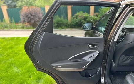 Hyundai Santa Fe III рестайлинг, 2017 год, 2 350 000 рублей, 18 фотография