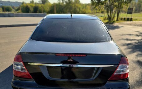 Mercedes-Benz E-Класс, 2008 год, 900 000 рублей, 6 фотография