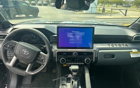 Toyota Tacoma, 2025 год, 12 499 999 рублей, 16 фотография