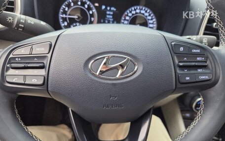 Hyundai Venue I, 2022 год, 1 710 000 рублей, 9 фотография