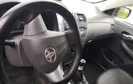Toyota Corolla, 2010 год, 950 000 рублей, 8 фотография