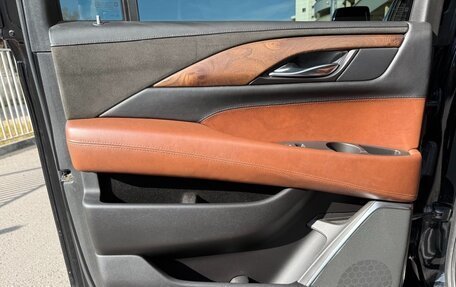 Cadillac Escalade IV, 2016 год, 4 299 999 рублей, 11 фотография
