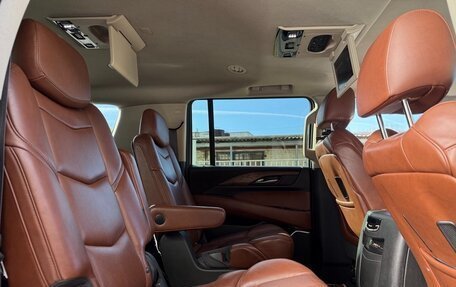 Cadillac Escalade IV, 2016 год, 4 299 999 рублей, 8 фотография