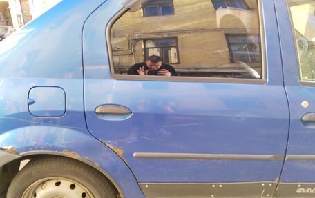 Renault Logan I, 2007 год, 240 000 рублей, 3 фотография