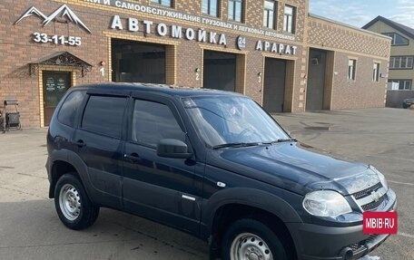 Chevrolet Niva I рестайлинг, 2012 год, 400 000 рублей, 2 фотография
