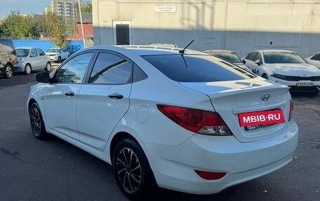Hyundai Solaris II рестайлинг, 2014 год, 665 000 рублей, 4 фотография