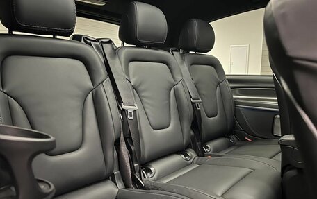 Mercedes-Benz V-Класс, 2024 год, 12 490 000 рублей, 12 фотография