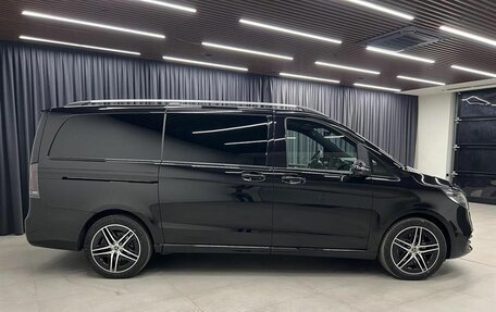 Mercedes-Benz V-Класс, 2024 год, 12 490 000 рублей, 5 фотография