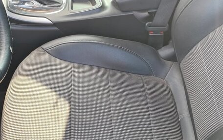 Opel Insignia II рестайлинг, 2012 год, 15 000 000 рублей, 37 фотография