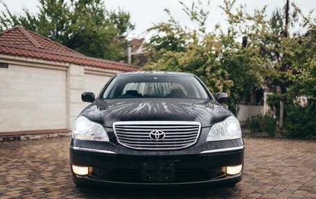 Toyota Crown Majesta, 2004 год, 2 000 000 рублей, 8 фотография