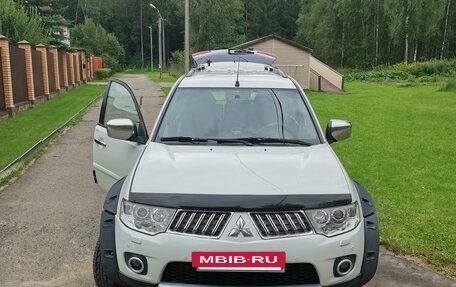 Mitsubishi Pajero Sport II рестайлинг, 2011 год, 1 550 000 рублей, 24 фотография
