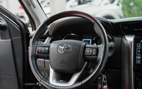 Toyota Fortuner II, 2017 год, 2 849 000 рублей, 12 фотография