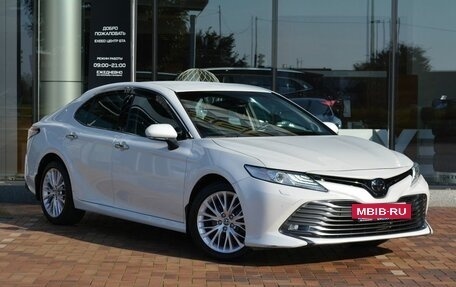 Toyota Camry, 2020 год, 3 250 000 рублей, 3 фотография
