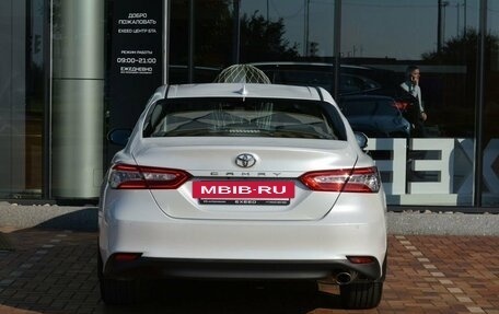 Toyota Camry, 2020 год, 3 250 000 рублей, 6 фотография