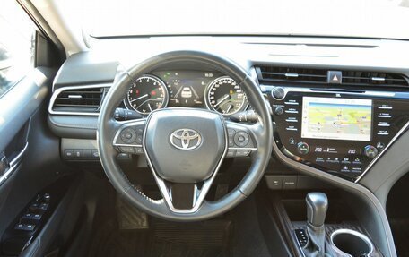 Toyota Camry, 2020 год, 3 250 000 рублей, 19 фотография