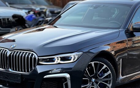 BMW 7 серия, 2019 год, 4 550 000 рублей, 3 фотография
