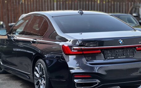 BMW 7 серия, 2019 год, 4 550 000 рублей, 9 фотография
