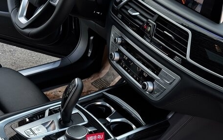BMW 7 серия, 2019 год, 4 550 000 рублей, 14 фотография