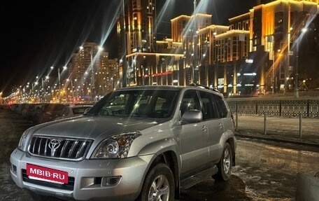 Toyota Land Cruiser Prado 120 рестайлинг, 2006 год, 1 900 000 рублей, 7 фотография