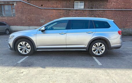 Volkswagen Passat B8 рестайлинг, 2019 год, 2 900 000 рублей, 4 фотография