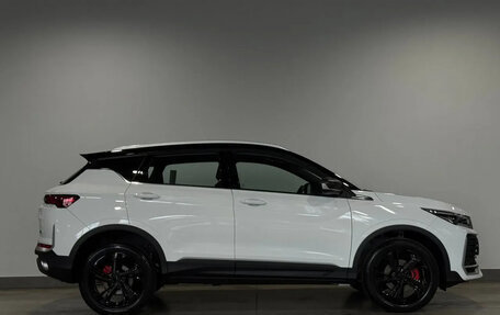 Geely Coolray I, 2025 год, 2 650 000 рублей, 2 фотография