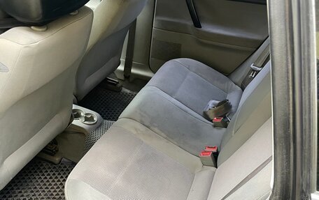 Volkswagen Polo IV рестайлинг, 2002 год, 180 000 рублей, 6 фотография