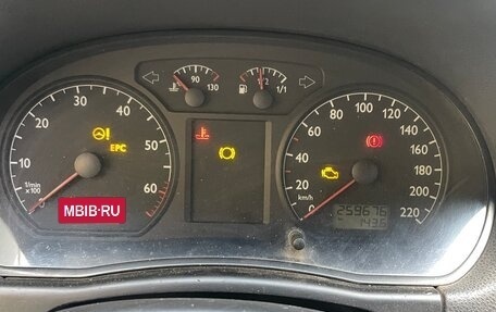 Volkswagen Polo IV рестайлинг, 2002 год, 180 000 рублей, 7 фотография