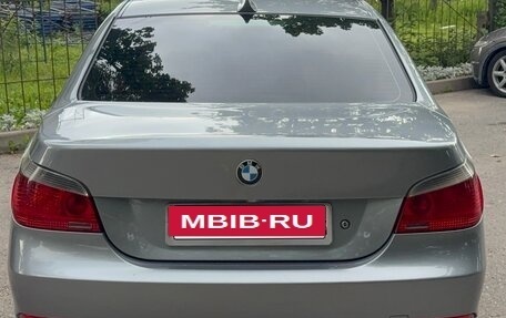 BMW 5 серия, 2003 год, 715 000 рублей, 3 фотография
