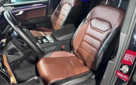 Volkswagen Touareg III, 2018 год, 4 800 000 рублей, 26 фотография