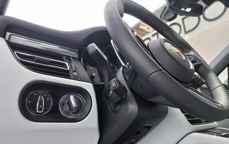 Porsche Macan I рестайлинг, 2025 год, 13 980 000 рублей, 14 фотография