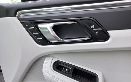 Porsche Macan I рестайлинг, 2025 год, 13 980 000 рублей, 37 фотография