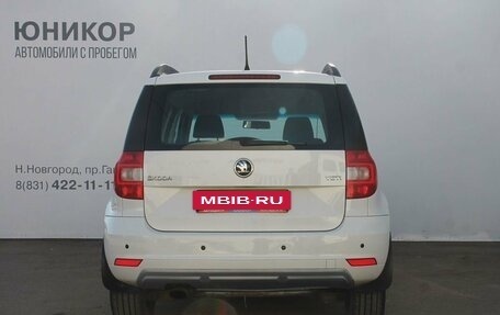 Skoda Yeti I рестайлинг, 2014 год, 1 239 000 рублей, 5 фотография