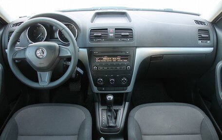 Skoda Yeti I рестайлинг, 2014 год, 1 239 000 рублей, 9 фотография